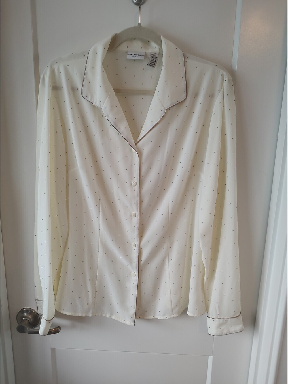 Covington Women's Long Sleeve Button-Up Blouse Large Ivory with Brown Polka Dots